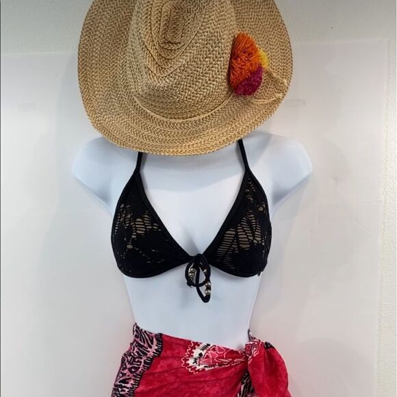 DPC Dorfman Pacific Wide Brim Paper Hat With Colored Pompoms - Picture 3 of 13